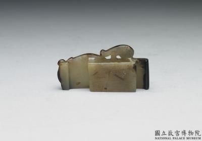 图片[3]-Jade scabbard slide with beast pattern, mid-Western Han to Eastern Han dynasty, 140 BCE-220 CE-China Archive